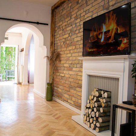 Season One Apartman Сегед Екстер'єр фото