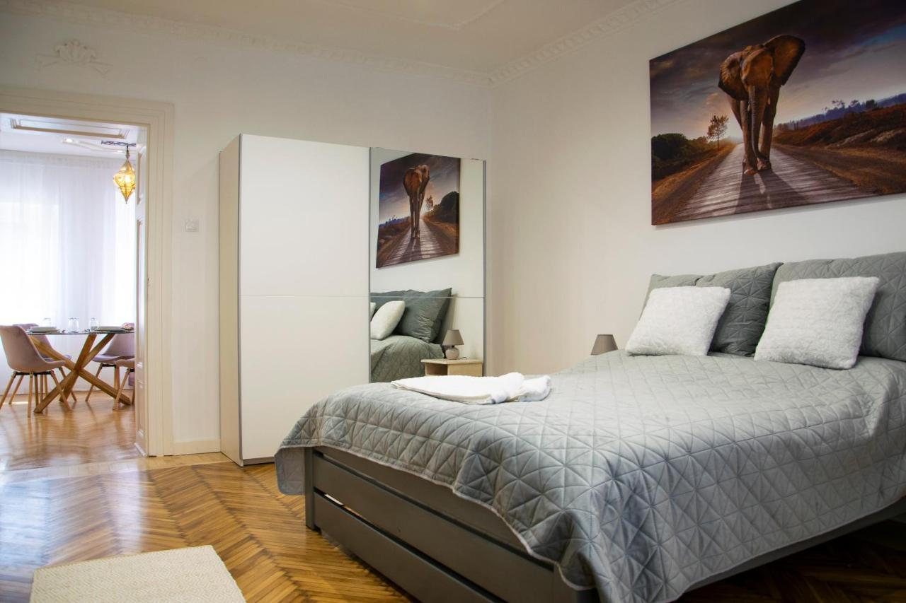 Season One Apartman Сегед Екстер'єр фото
