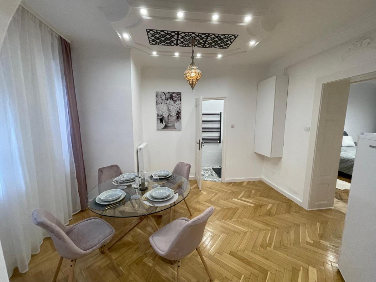 Season One Apartman Сегед Екстер'єр фото