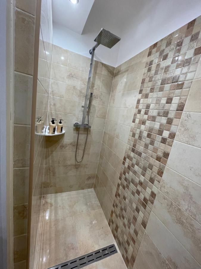 Season One Apartman Сегед Екстер'єр фото