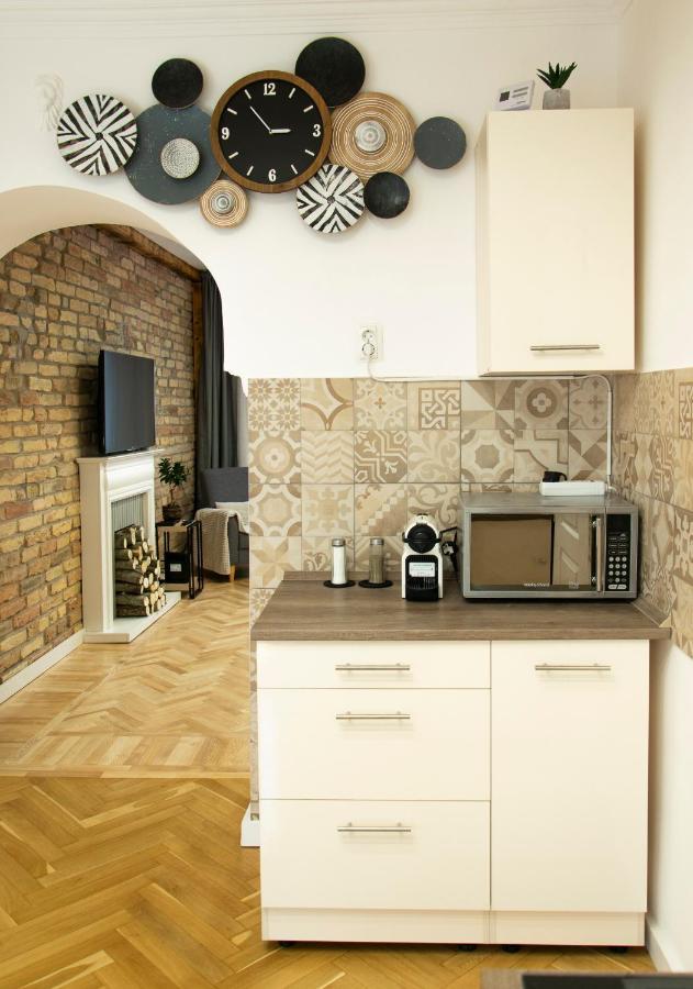 Season One Apartman Сегед Екстер'єр фото